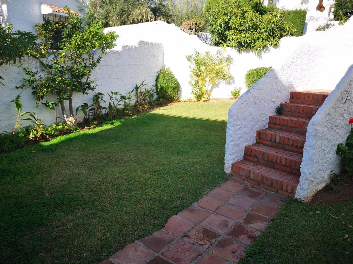 Hotel El Capistrano Nerja Esterno foto