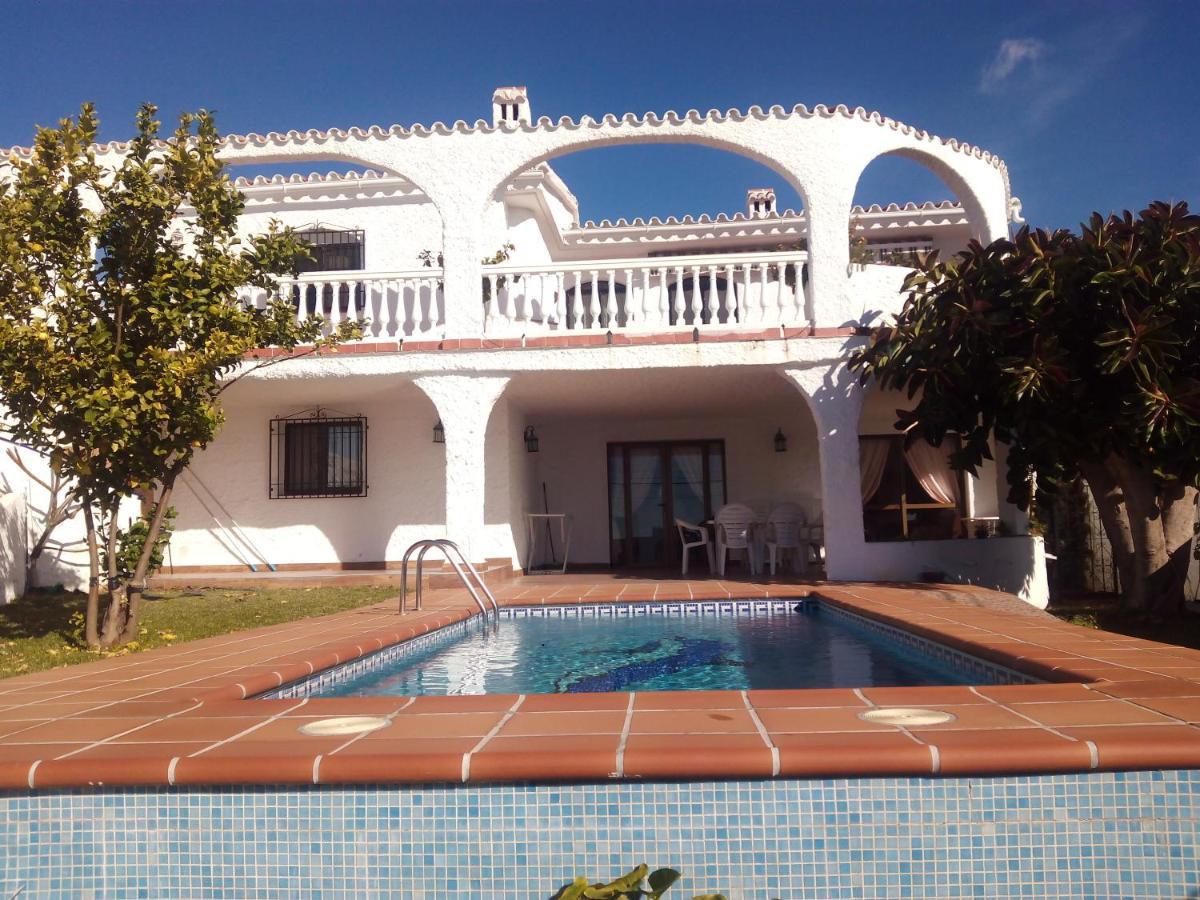 Hotel El Capistrano Nerja Esterno foto